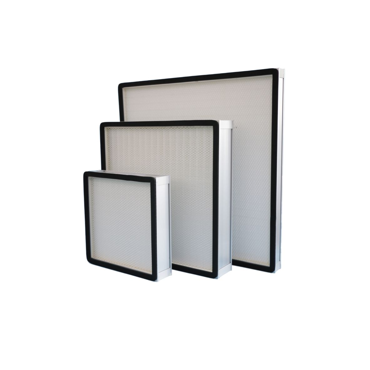 Als luchtfilters lange tijd niet worden schoongemaakt, zal de ophoping van stof op het oppervlak dan bacteriën voortbrengen en de luchtkwaliteit binnenshuis beïnvloeden?